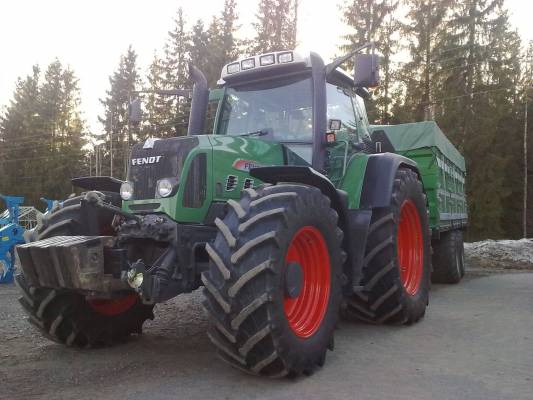 Fendt 820 vario TMS
kaverin pentti.maailman paras traktori OMASTA MIELESTÄ'NI
Avainsanat: fendt 820 vario