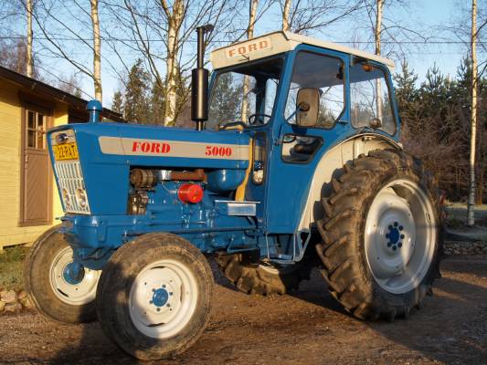 Ford 5000 -66
