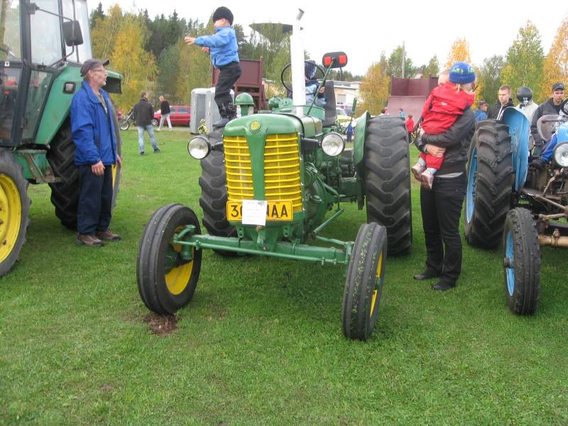 Zetor
Haukiputaan traktorinäyttelystä

