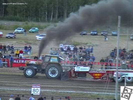 Ursus 1204
Kalajoen tractor pulling SM-osakilpailu ja farmi 8500kg
