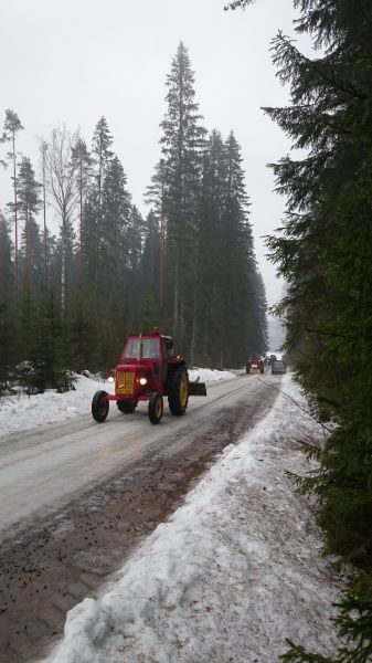 Keuruun traktorien kokoontumisajot
Avainsanat: keuruu kokoontumisajot