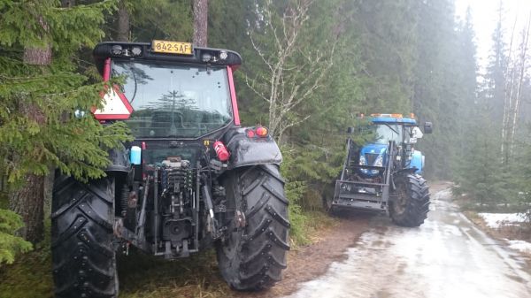 Keuruun traktorien kokoontumisajot
Avainsanat: keuruu kokoontumisajot