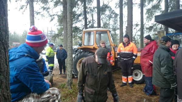 Keuruun traktorien kokoontumisajot
Avainsanat: keuruu kokoontumisajot