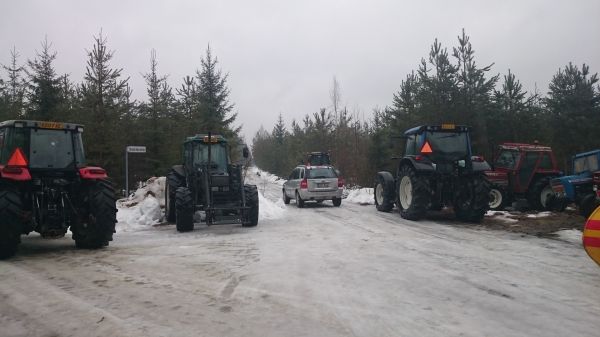 Keuruun traktorien kokoontumisajot
Avainsanat: keuruu kokoontumisajot