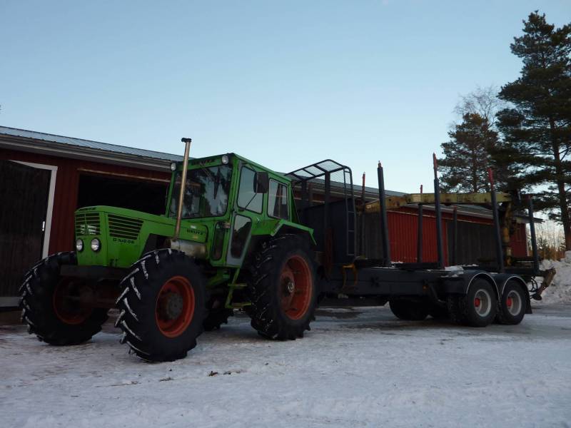 Ja ei muuta kö puunajoon...
Deutz 100-06
