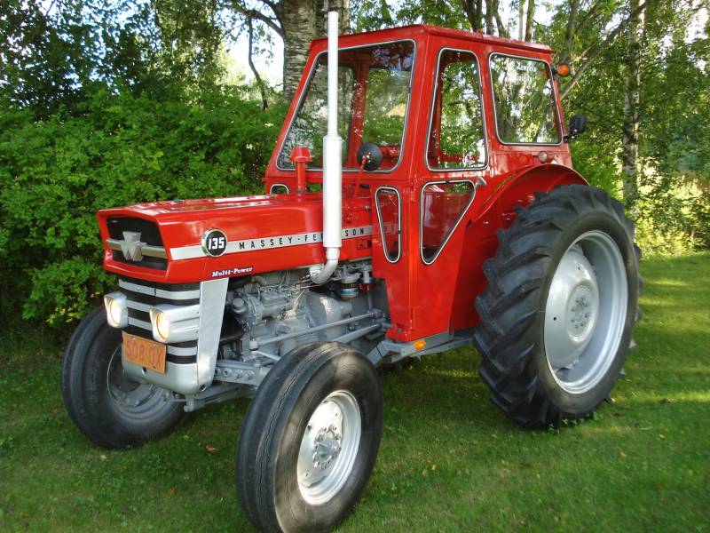 Massey-Ferguson 135 MP
