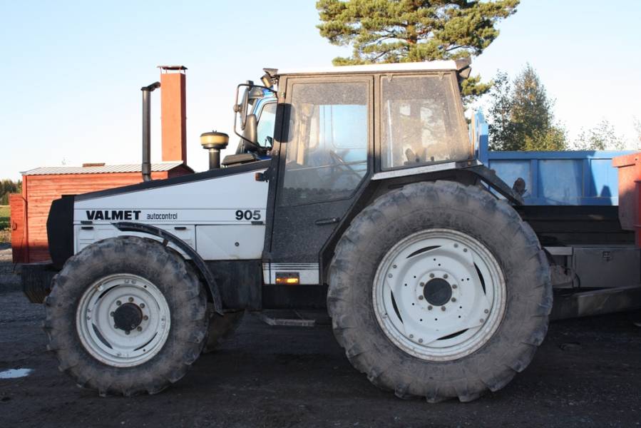 Valmet 905 TURBO Autocontrol -89
Valmetin voimakone
Avainsanat: valmet 905