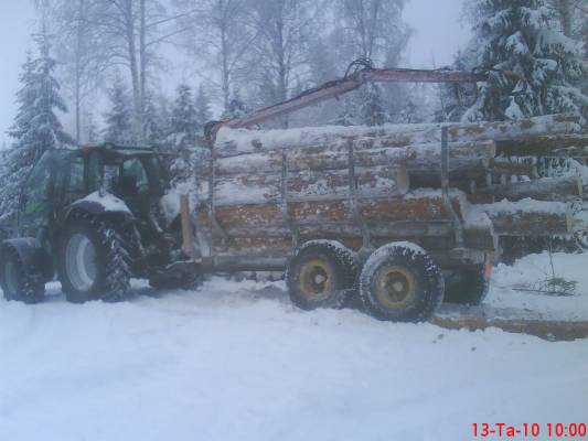 saha tukkia
deutz 130 ja farmi ja ite tehty kärri
Avainsanat: deutz farmi