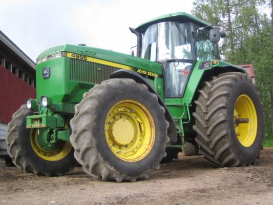 JD4955 vm-93
Tälläin tuli keväällä taloon
Avainsanat: jd johndeere