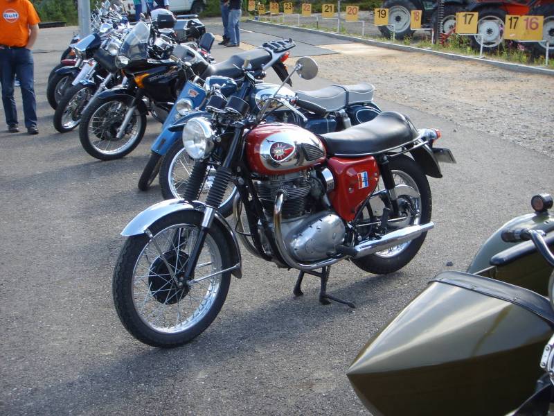 BSA
Englantilaista nostalgiaa 60-luvulta.
Avainsanat: BSA