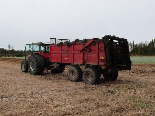 MF 2685 ja Tempo PTU 10 hydro
Avainsanat: MF Massey tempo