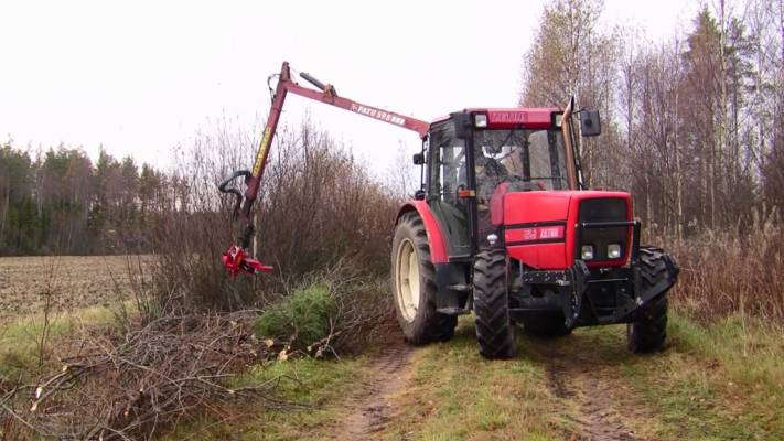 Zetor 9540 Patu 595 Nisula 150e
Laskuojan perkaus
Avainsanat: zetor patu nisula