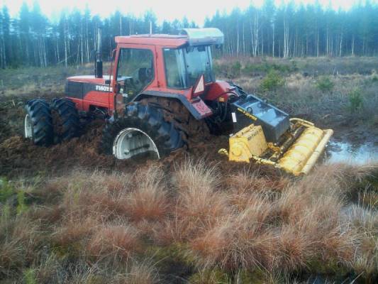 F140 ja syväjyrsin
Olisi hieman aikaisemmin pitänyt kääntyä takas mistä tuli..
Avainsanat: 140