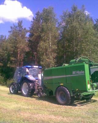 Ts125 & Mchale fusion
Ensimmäistä tekoa
Avainsanat: Mchale nh 125