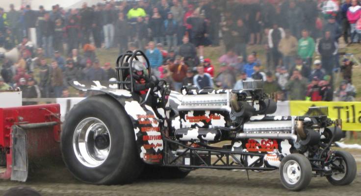 Helmi-Orvokki
Modified 3500 kg 75,24 m/1. sija, Tractorpulling SM Alahärmä
Avainsanat: pullinki helmi orvokki