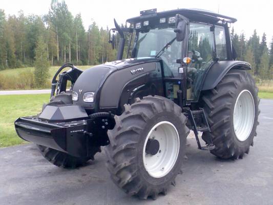 Valtra
N121
