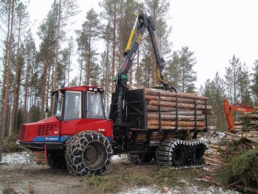 tukkia
oishan tuohon vielä mahtunu
Avainsanat: valmet