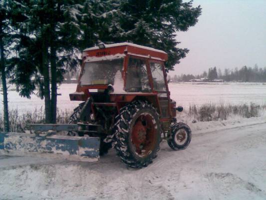 Lumi hommia.
eikä mitää ketjuja..
Avainsanat: Setor auraamista