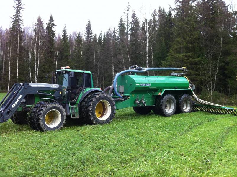 syksy 2011
syksy 2011
Avainsanat: john deere