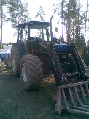 Ford 7740 ja Peltorunni
Avainsanat: Ford 7740