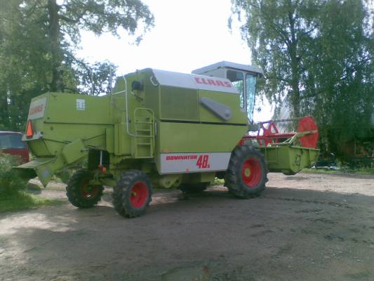 Claas Dominator 48S 
Avainsanat: kones