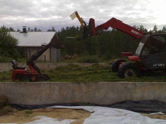 pikkuveli ja isoveli
Avainsanat: agromatic manitou