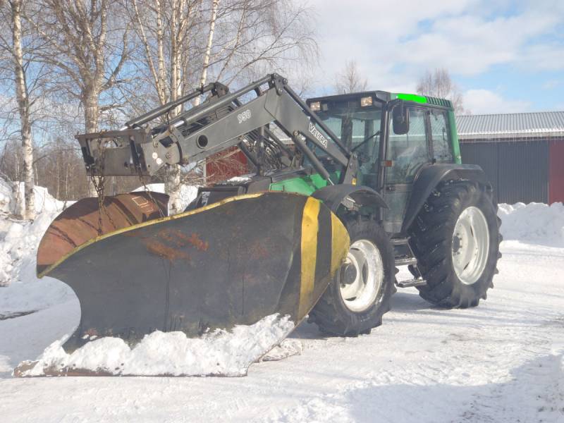 Valtra 6750
Talvi 2011 Valtra 6750
Avainsanat: 6750