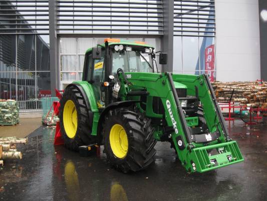 John Deere 6430
Syksy 2008. Kone foorumi Tampere  
Avainsanat: 6430