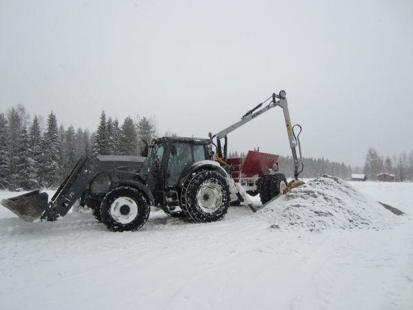 Valtra T171
Talvi 2012 Valtra T171
Avainsanat: T171