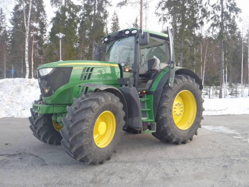 John deere 6210R
Jontikka 6210R
Avainsanat: 6210R