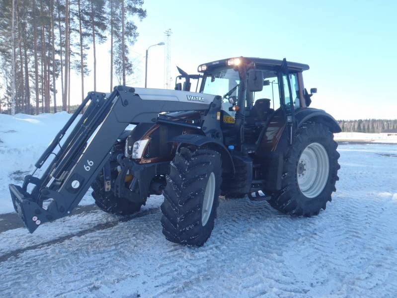 Valtra  N163v
Valtra N163v
Avainsanat: N163