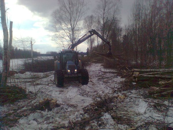 Valtra 163D,Cranab fc 80 ja jyskyn kärryt
