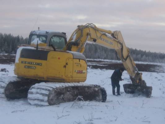 new holland kobelco 135 sr nevalla
Avainsanat: nyykkäri