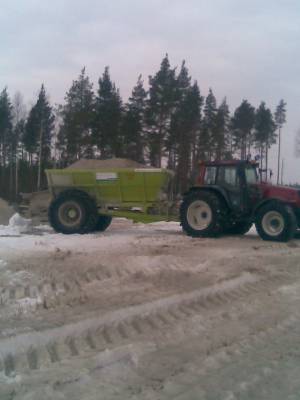 kalkkia peltoon
kapu ja valmet 8450
Avainsanat: 8450