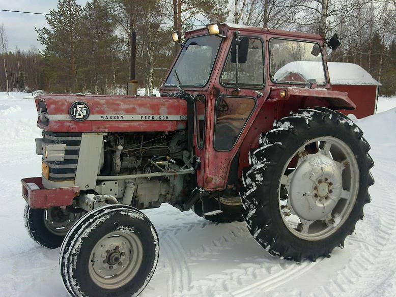 Massey Ferguson 175s vm.1969
Tuli ostettua verku, kun halavalla sai.
