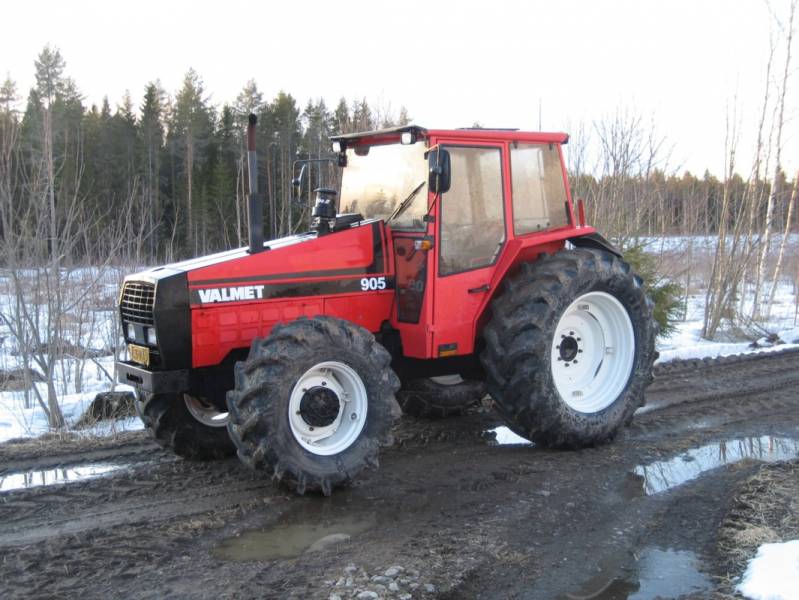 valmet 905
Talon viimmeisin hankinta.. 
Avainsanat: 905 valmet