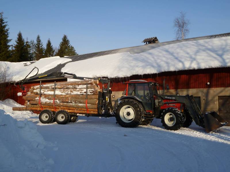 sahapuita
tuommonen pieni sahapuukuorma
Avainsanat: sahapuu valmet nokka