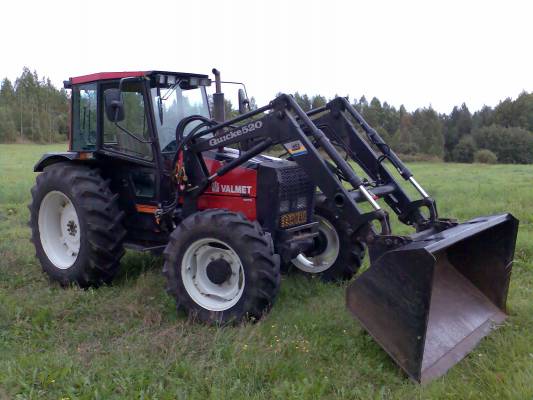 Valmet 665
