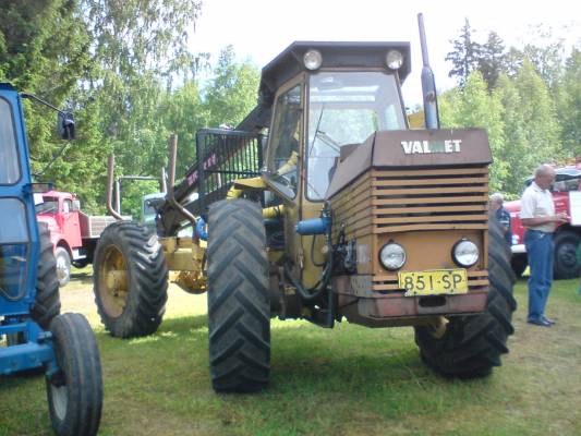 Valmet 702 mehtäkone
Avainsanat: valmet 702