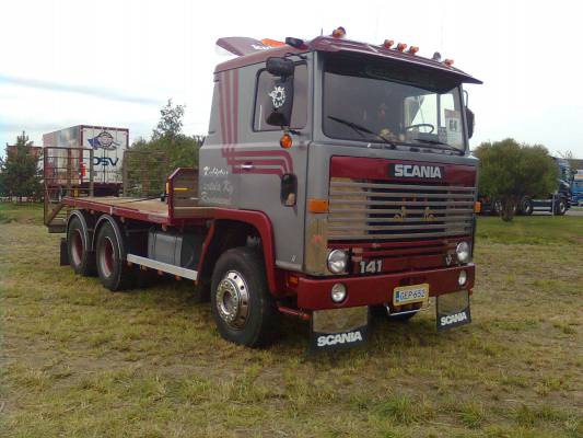 Scania 141
Komiana säilyny vanhus
Avainsanat: Scania 141