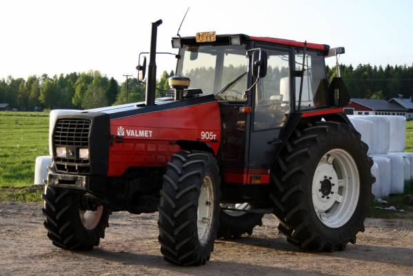 Valmet 905T -89
-ahdettu
-9089 ajettu
-nam
http://dy.fi/m4v
Avainsanat: 905