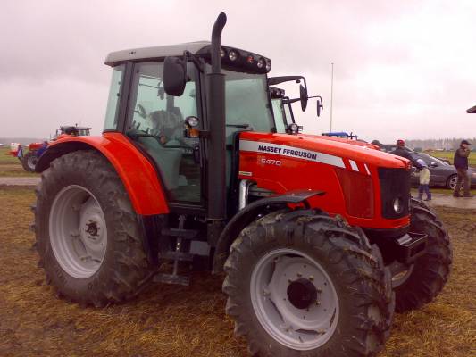 Massey-Ferguson 6470
Suorakylvöpäivä Loimaalla..
