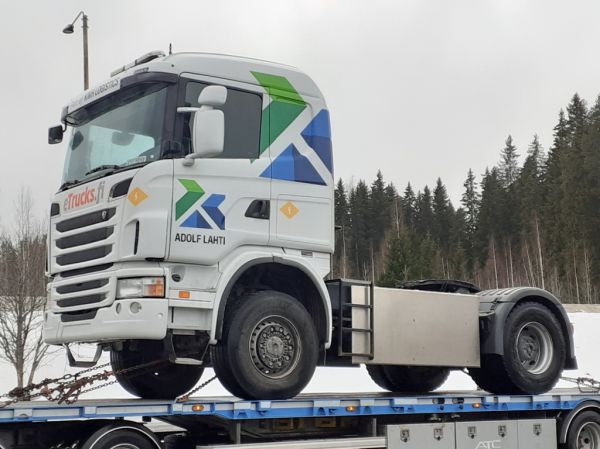 A Lahden Scania
A Lahden Scania rekkaveturi.
Avainsanat: Lahti Scania ABC Hirvaskangas