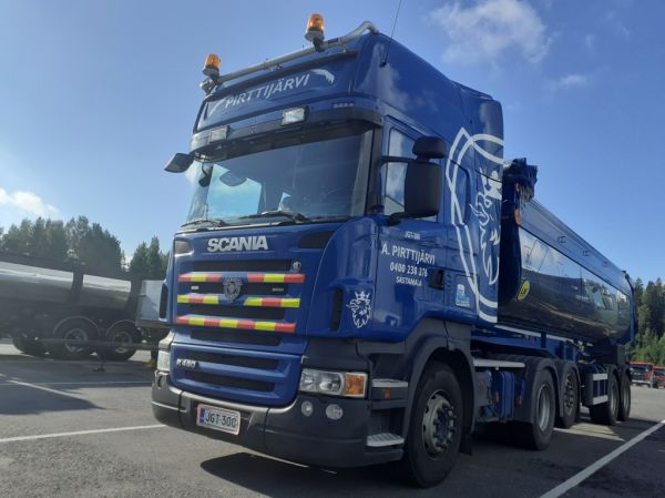 A Pirttijärven Scania R480
A Pirttijärven Scania R480 sorapuolikas.
Avainsanat: Pirttijärvi Scania R480