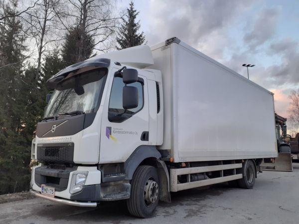 Äänekosken Kiinteistönhoidon Volvo FL
Äänekosken Kiinteistönhoito Oy:n Volvo FL jakeluauto.
Avainsanat: Kiinteistönhoito Volvo FL