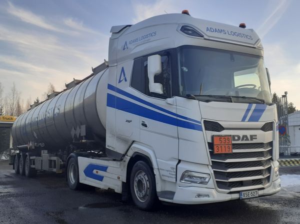 Adams Logisticsin DAF XG+480
Adams Locistics Oy:n DAF XG+480 puoliperävaunuyhdistelmä.
Avainsanat: Adams Locistics DAF XG+480 ST1 Hirvaskangas 1091