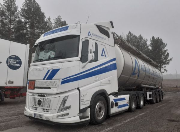 Adams Locisticsin Volvo FH500
Adams Locistics Oy:n Volvo FH500 puoliperävaunuyhdistelmä.
Avainsanat: Adams Locistics Volvo FH500 Shell Hirvaskangas 1086