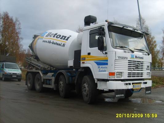 M Anttilan Volvo FL10
M Anttilan Volvo FL10 betoniauto.
Avainsanat: M-Anttila Volvo FL10