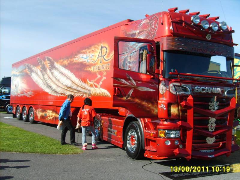 Ar-Freightin Scania R730
Ar-Freightin Scania R730 "Flying Eagle" puoliperävaunuyhdistelmä.
Avainsanat: Ar-Freight Scania R730 Flying Eagle Alahärmä11