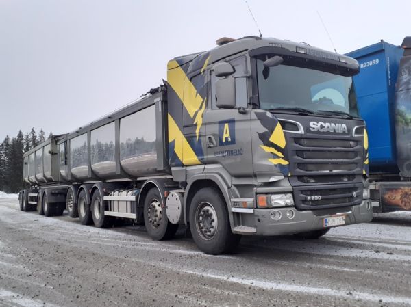 Klikkaa kuvaa nähdäksesi se täysikokoisena
==============
Asfalttikallion Scania R730
Asfalttikallion Scania R730 sorayhdistelmä..
Avainsanat: Asfalttikallio Scania R730 ABC Hirvaskangas Asfalttikallion Scania R730
Asfalttikallion Scania R730 sorayhdistelmä..
Avainsanat: Asfalttikallio Scania R730 ABC Hirvaskangas